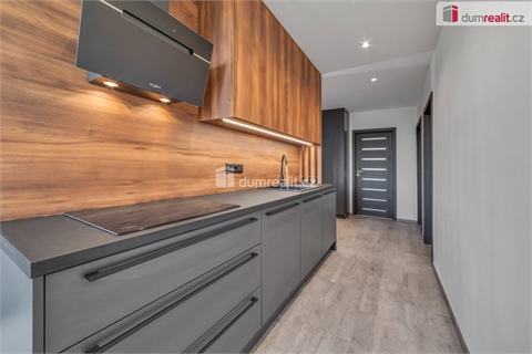 Prodej bytu 4+1, 82 m² - 2