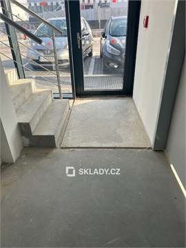 Pronájem obchodních prostor, 391 m² 4