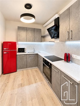 Pronájem bytu 2kk, 67 m² 2