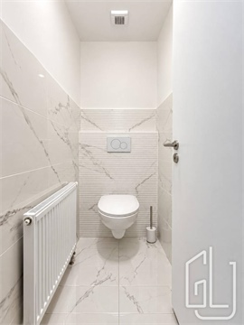 Pronájem bytu 3kk, 76 m² - 14
