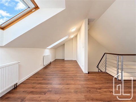 Pronájem bytu 3kk, 76 m² 16