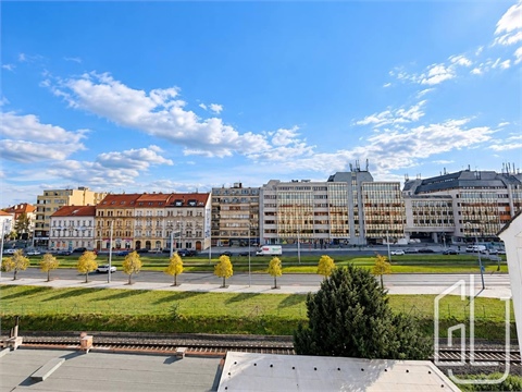 Pronájem bytu 3kk, 76 m² 4