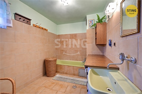Prodej rodinného domu, 400 m² 24