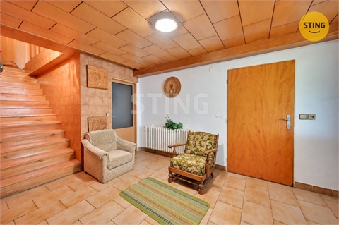 Prodej rodinného domu, 400 m² 12