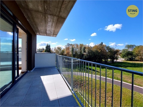Pronájem bytu 2kk, 91 m² - 18