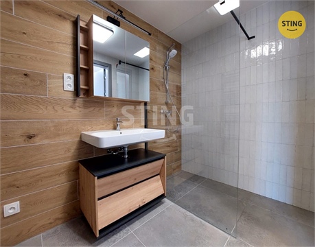 Pronájem bytu 2kk, 91 m² 16