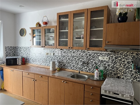Prodej rodinného domu, 261 m² - 0