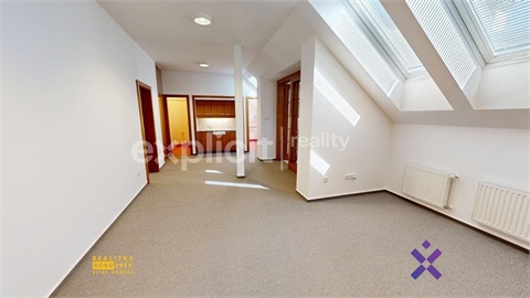 Pronájem kanceláře, 460 m² - 14