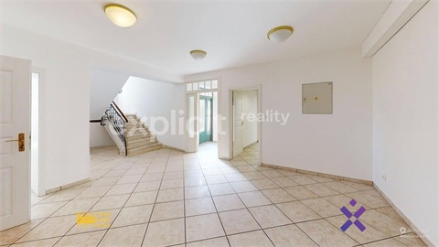 Pronájem kanceláře, 460 m² - 24