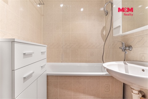 Prodej bytu 3+1, 63 m² - 8
