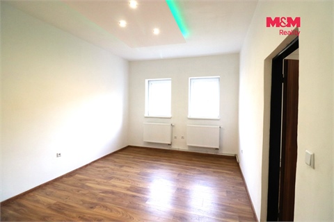 Pronájem bytu 1+1, 36 m² - 0