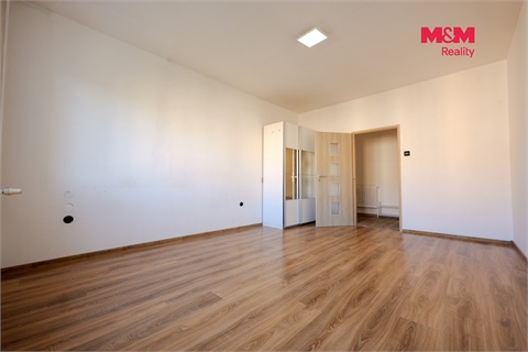 Prodej bytu 2+1, 65 m² 8