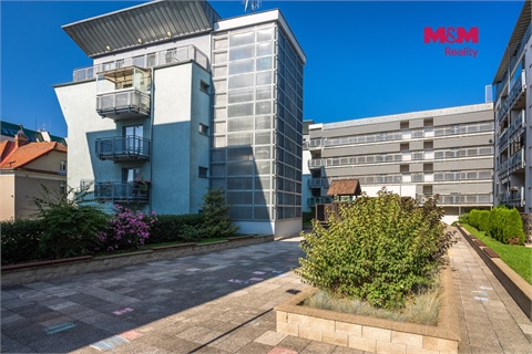Prodej bytu 3kk, 68 m² - 14
