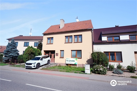 Prodej rodinného domu, 192 m² 0