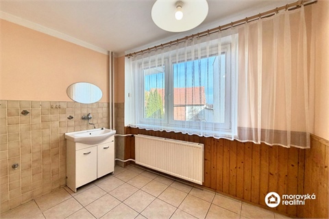Prodej rodinného domu, 192 m² - 6