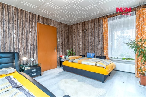 Prodej rodinného domu, 151 m² - 14