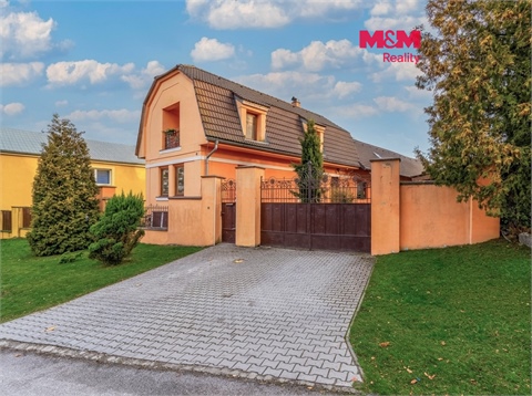 Prodej rodinného domu, 151 m²