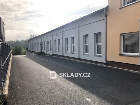 Pronájem skladu / haly, 550 m² - 2