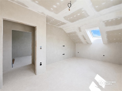 Prodej rodinného domu, 171 m² - 14