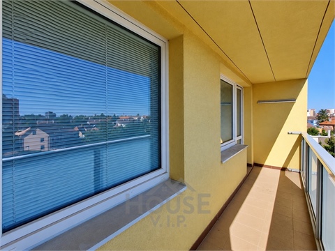 Prodej bytu 3+1, 68 m² 14