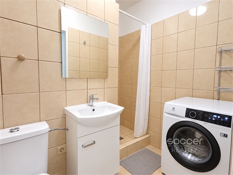 Pronájem bytu 1kk, 25 m² 4