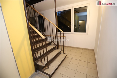 Prodej bytu 1kk, 33 m² 14
