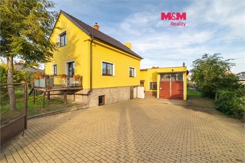 Prodej rodinného domu, 257 m² - 0