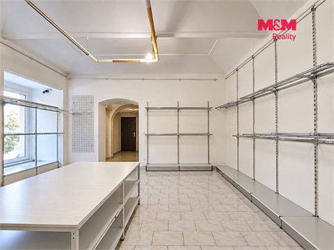 Pronájem obchodních prostor, 74 m² - 2