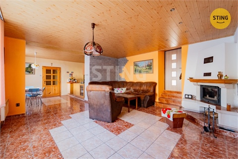 Prodej rodinného domu, 347 m² - 2