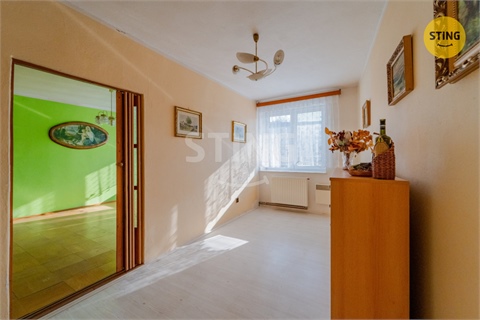 Prodej rodinného domu, 347 m² - 4