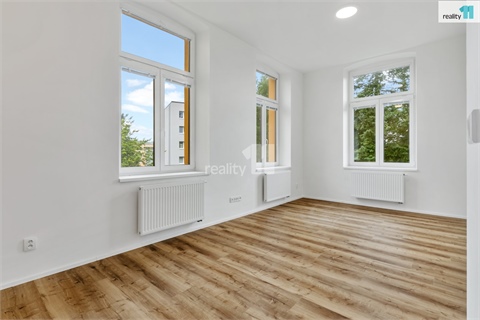Prodej bytu 1kk, 30 m² 12