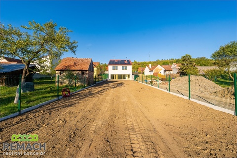 Prodej rodinného domu, 196 m² - 12