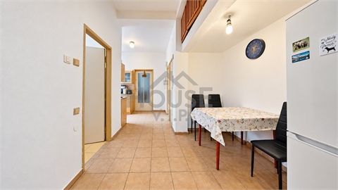 Prodej bytu 2+1, 63 m² 10