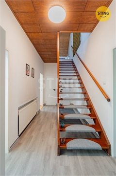 Prodej rodinného domu, 290 m² 8