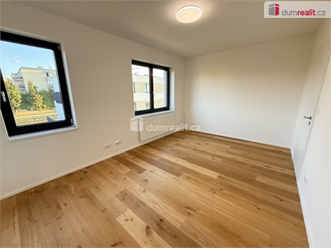 Pronájem bytu 2kk, 61 m² 8