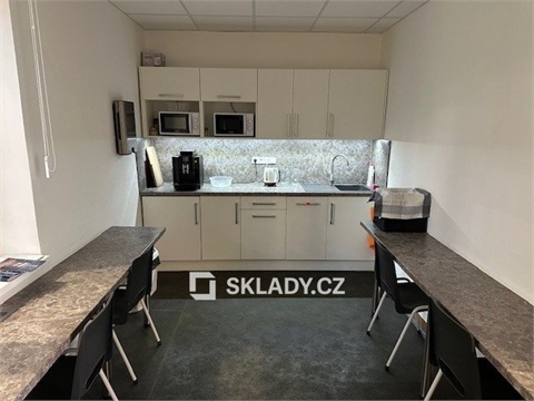 Pronájem skladu / haly, 1 000 m² - 14