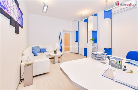 Pronájem kanceláře, 284 m² 4