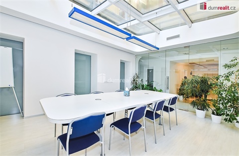 Pronájem kanceláře, 284 m² - 14