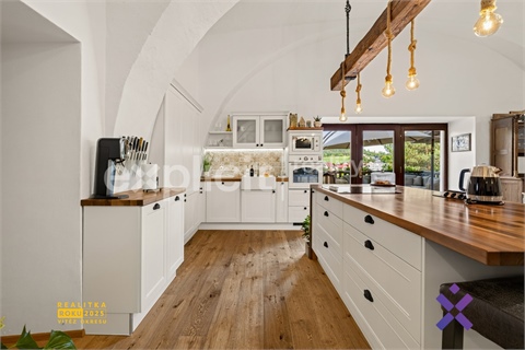 Prodej vily, 1 025 m² - 16