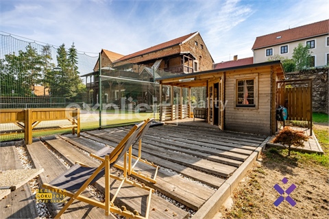 Prodej vily, 1 025 m² 26