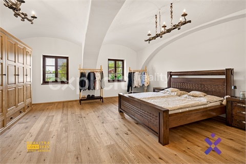 Prodej vily, 1 025 m² - 14