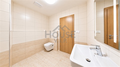 Prodej bytu 1kk, 54 m² 20
