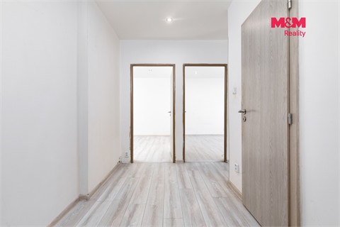 Prodej bytu 2+1, 54 m² 18