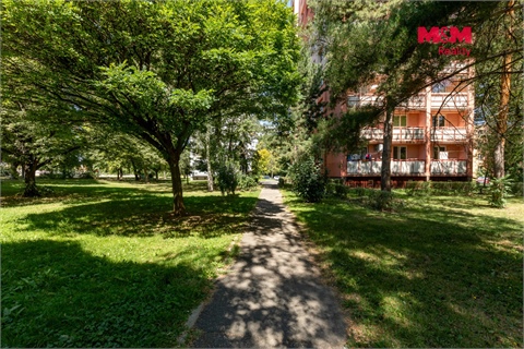 Prodej bytu 2+1, 58 m² 14