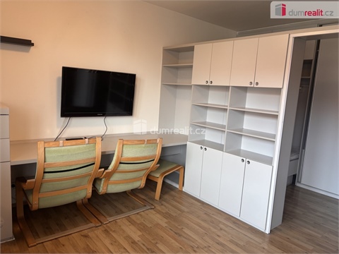 Pronájem bytu 1kk, 35 m² 18