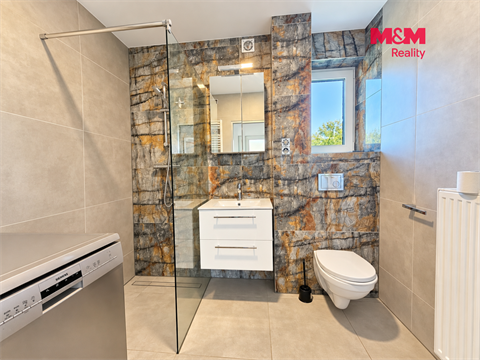 Prodej rodinného domu, 180 m² 16