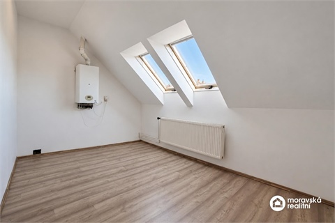 Pronájem obchodních prostor, 100 m² - 4