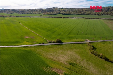 Prodej stavebního pozemku, 1 000 m² 8
