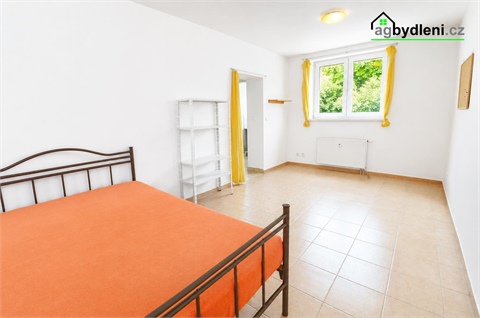 Prodej komerčního objektu, 23 m² 0