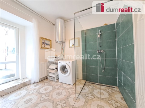 Pronájem rodinného domu, 120 m² 0